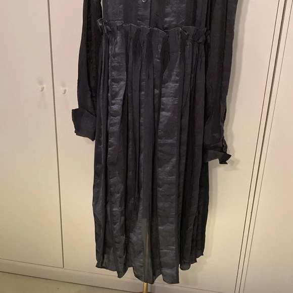 139Dec contemporary dress made to order free fit - Picture 4 of 16